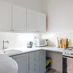 Cozyhome Signature Palisady Apartment