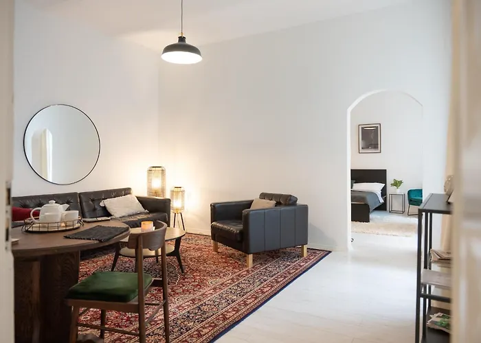 Cozyhome Signature Palisady Apartment