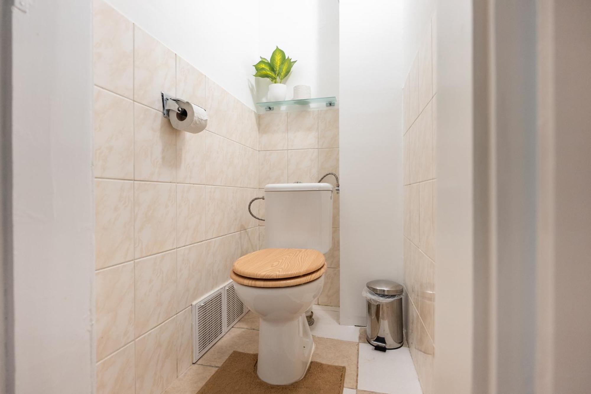 Cozyhome Signature Palisady Apartment